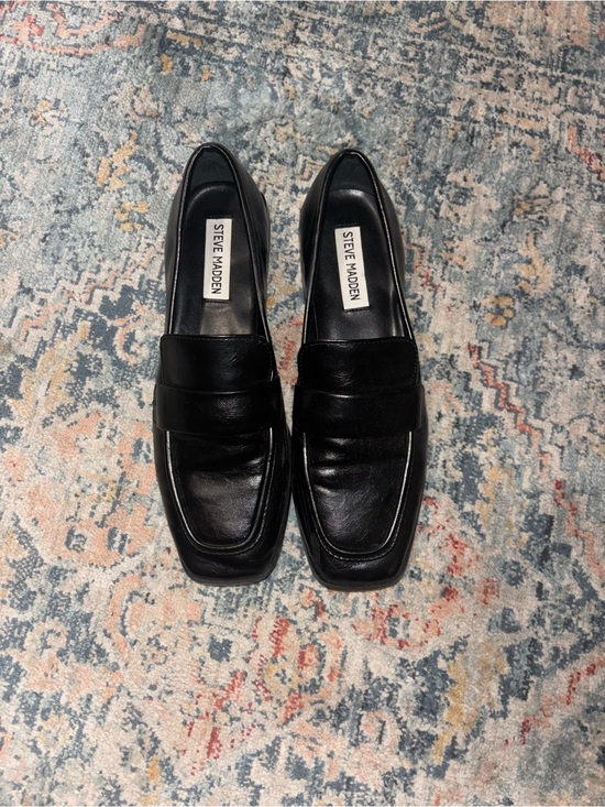 Steve Madden Shoes - Steve Madden Women’s Black Leather Penny Loafers (NWOT)